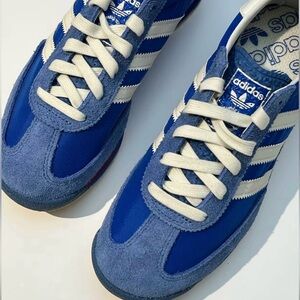 Adidas SL72 OG W Royal Blue and White Sneakers